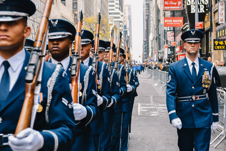 military holidays parade