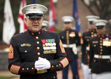 Marine Corps Uniform Regulations: Tips & Advice for Appropriate Wear